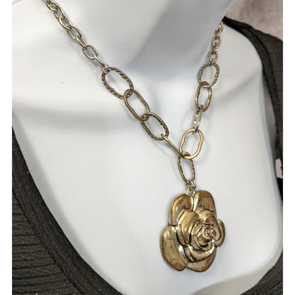 Silver Metal Chunky Flower Pendant Necklace