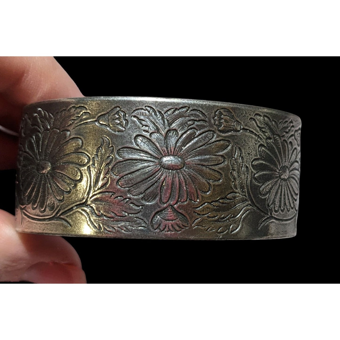 Salisbury Pewter September Floral Cuff