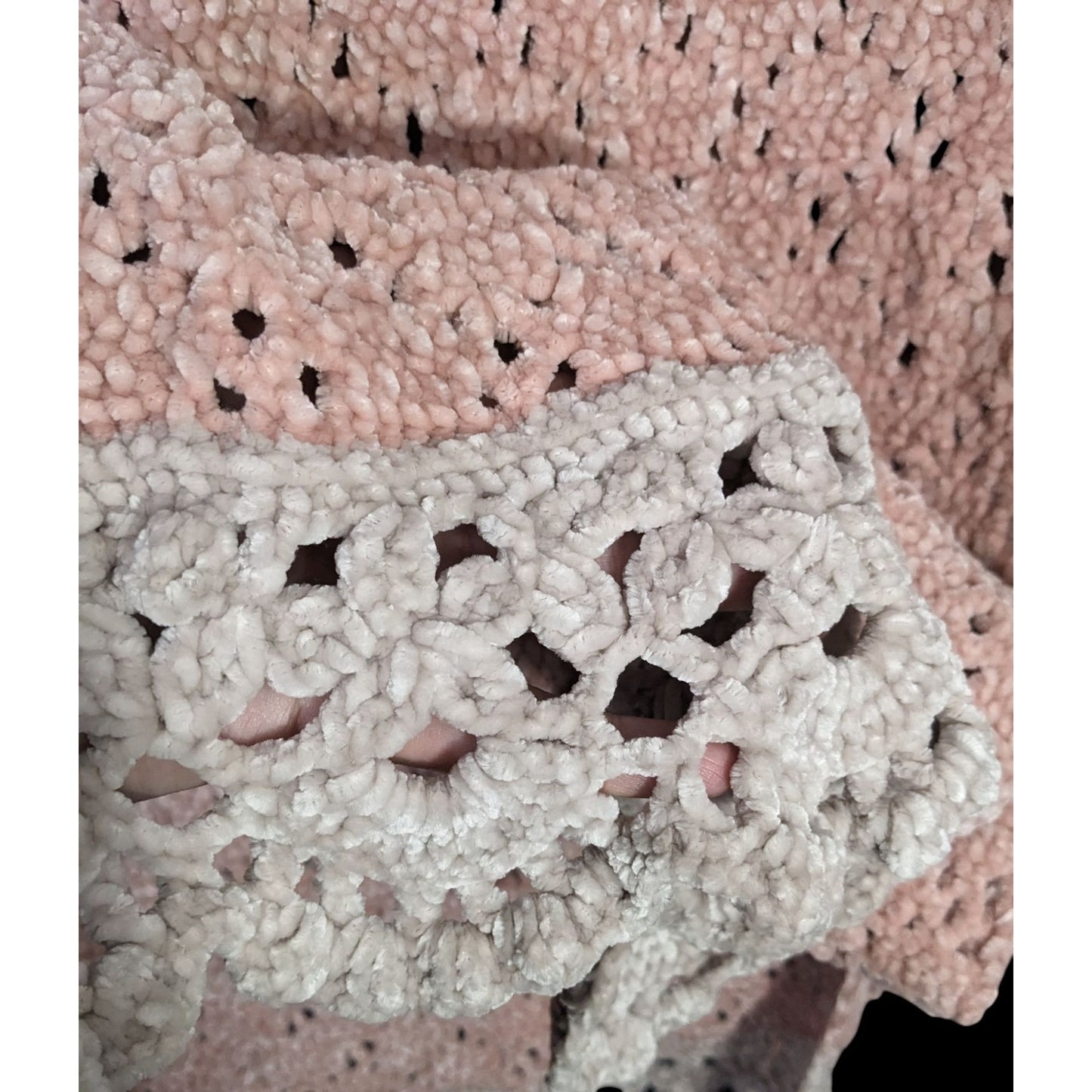 Handmade Vintage Chenille Crochet Scarf With Scalloped Trim 83x23 Inches Pink & White