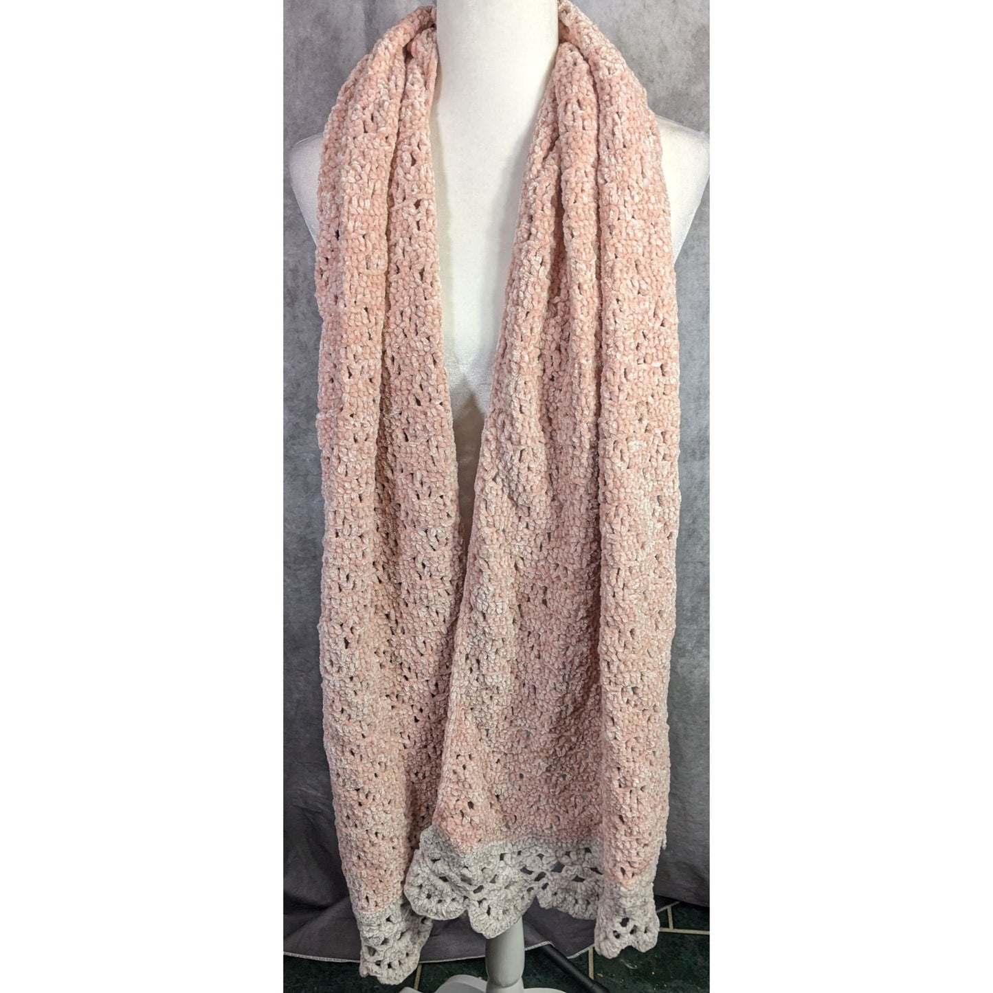 Handmade Vintage Chenille Crochet Scarf With Scalloped Trim 83x23 Inches Pink & White