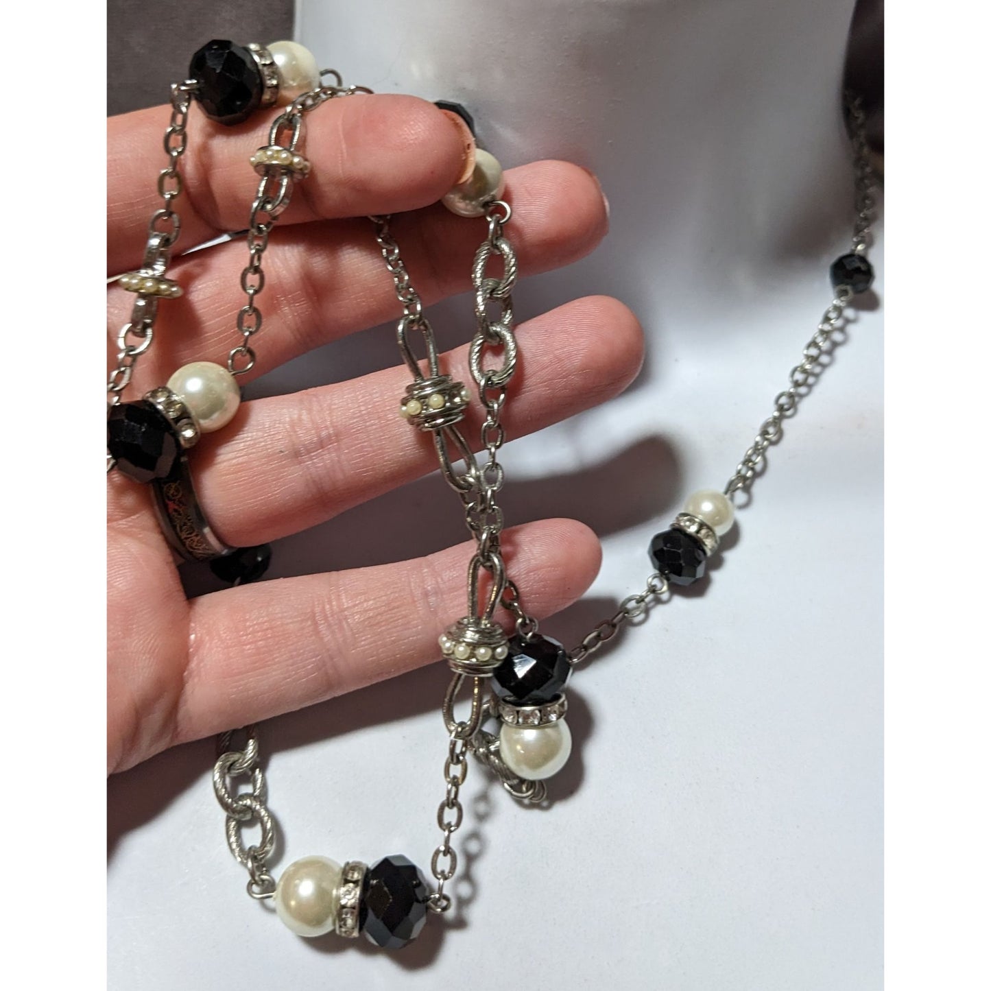 White House Black Market Pearl Black Glass Chain Necklace