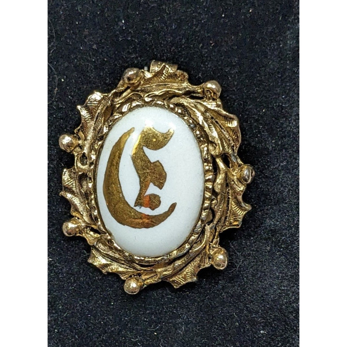 Vintage Gilded Hand Painted Victorian E Porcelain Brooch/Pendant