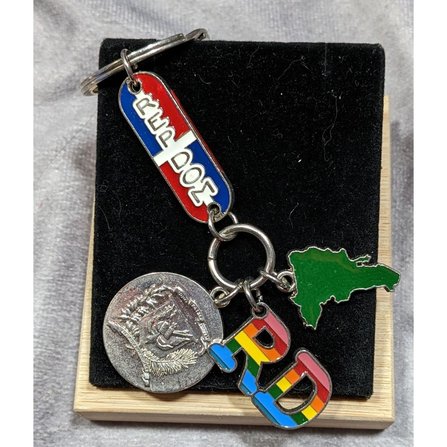 Dominican Republic Souvenir Keychain With Map Flag & Coin-Inspired Charms