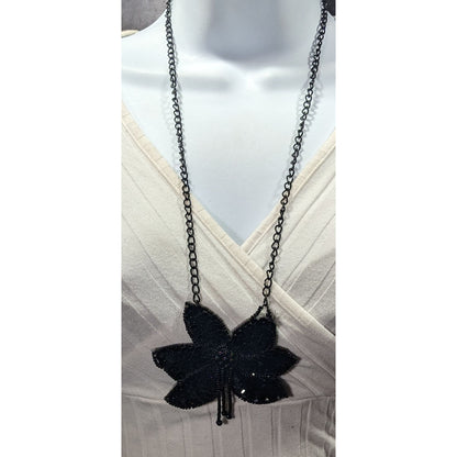 Gothic Floral Beaded Sequin Pendant Necklace