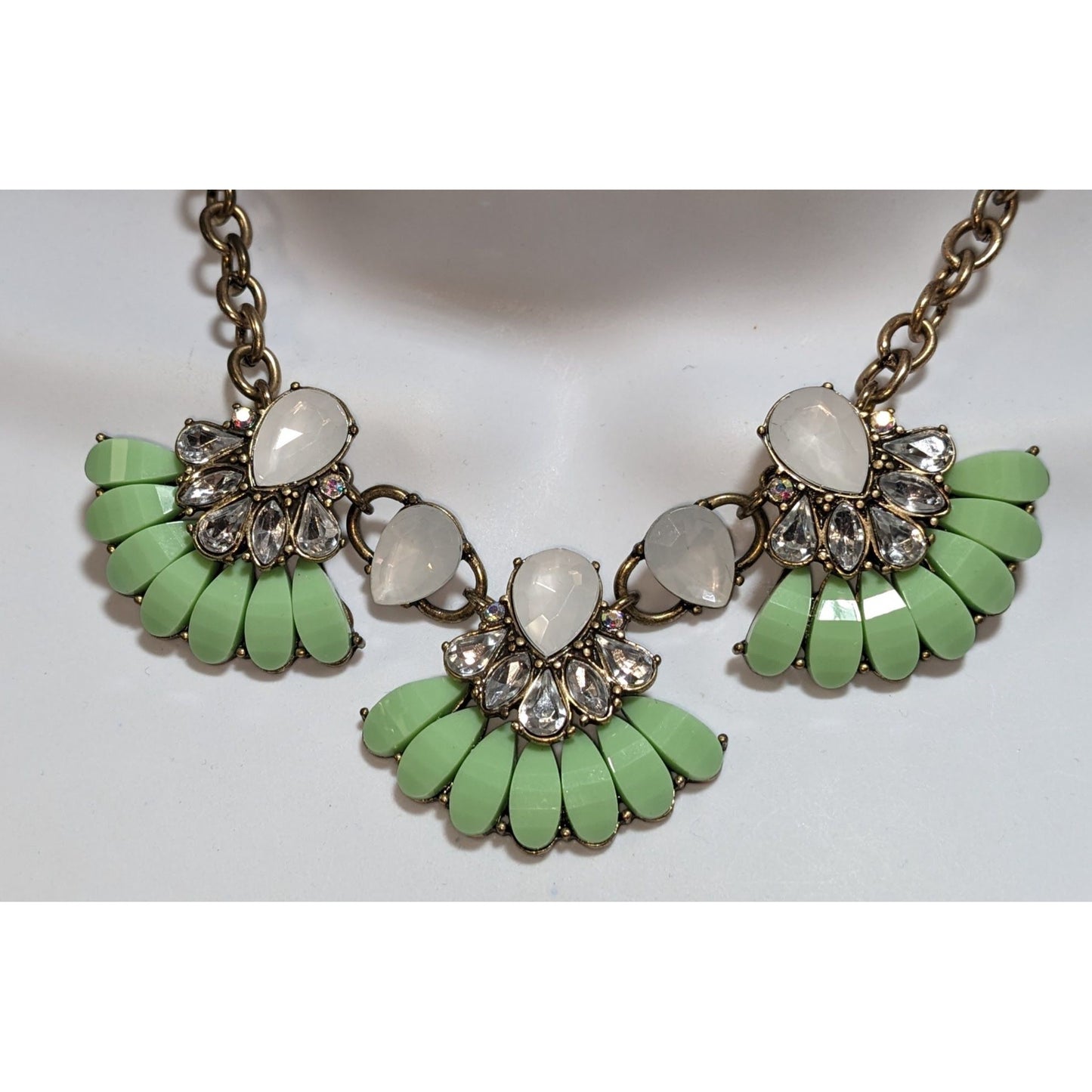 Green And White Floral Gemmed Statement Necklace