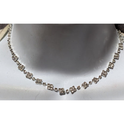 Elegant Glam Geometric Silver Rhinestone Necklace