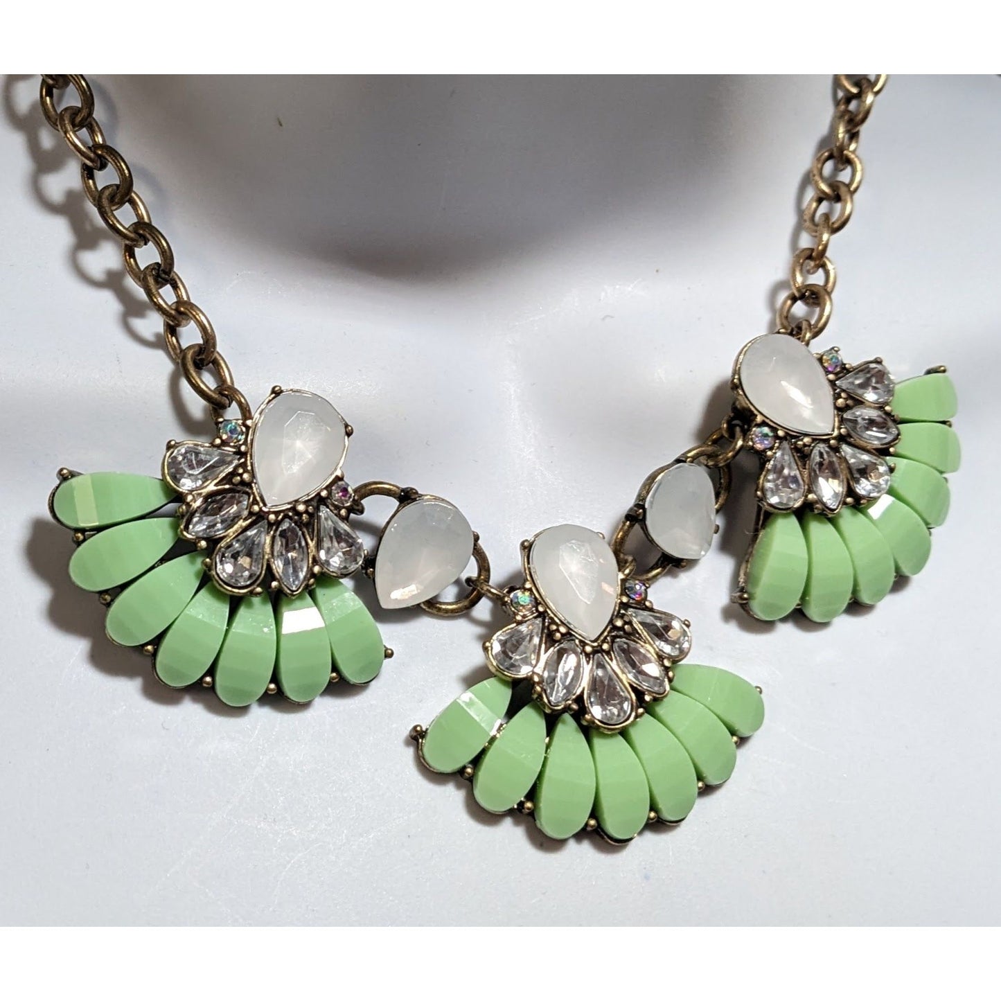 Green And White Floral Gemmed Statement Necklace