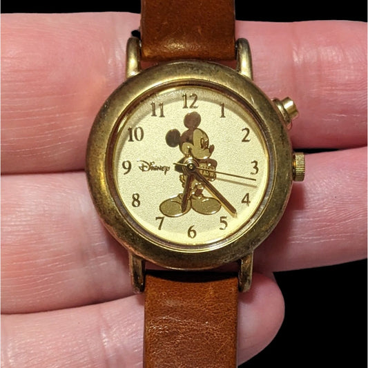 Vintage SII Collectible Gold Mickey Watch