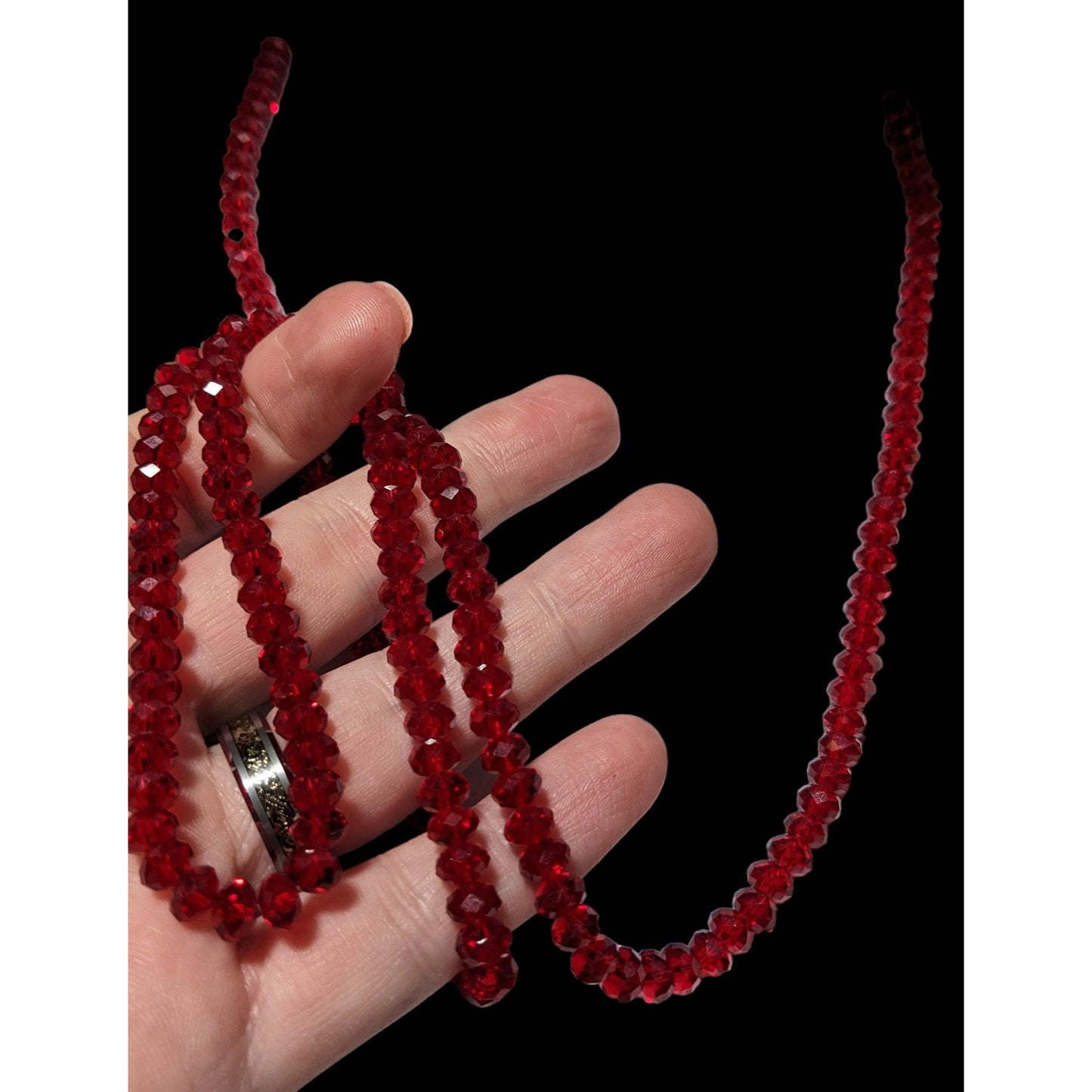 Red Faceted Glass Beaded Stretch Necklace