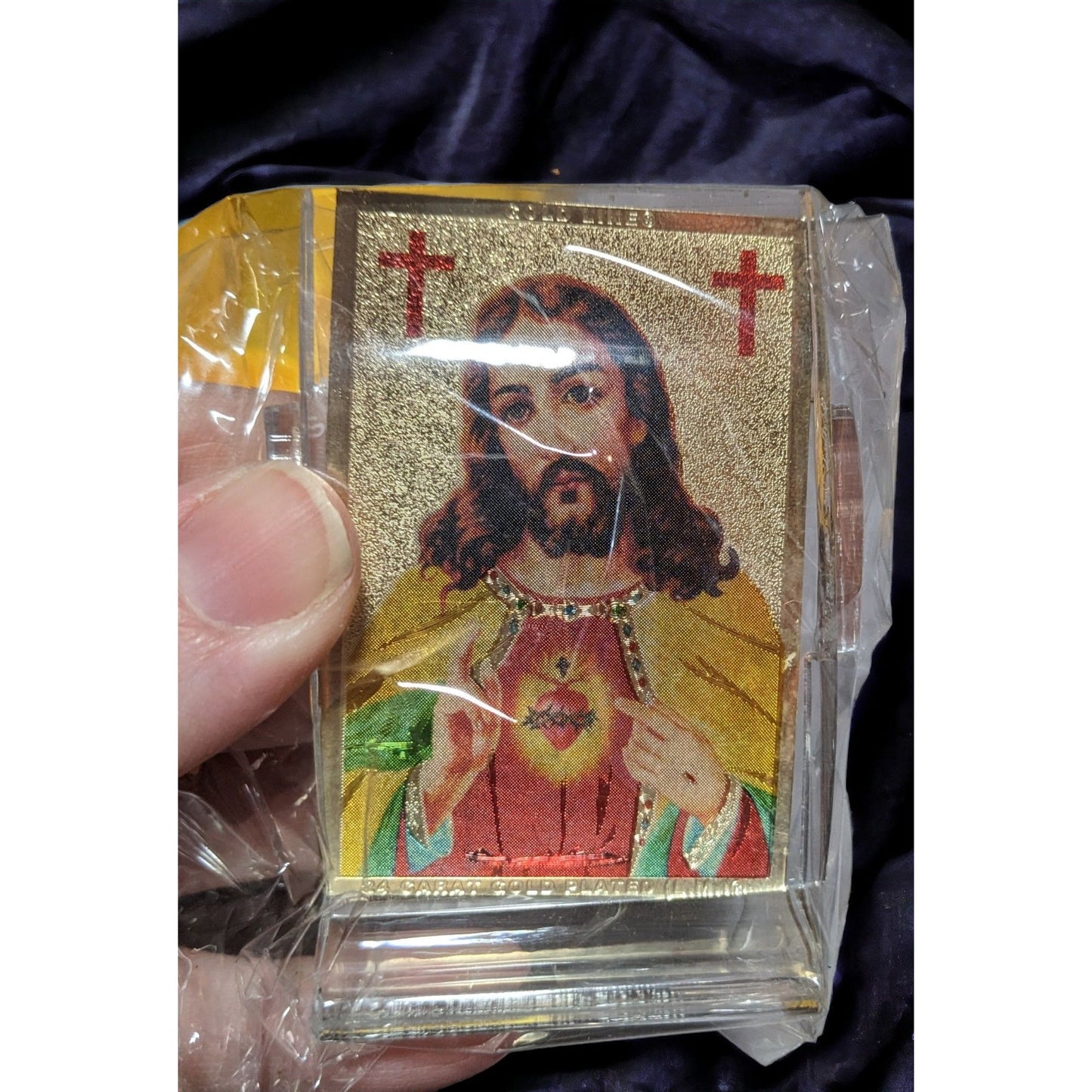 Malani Foil Jesus Decor