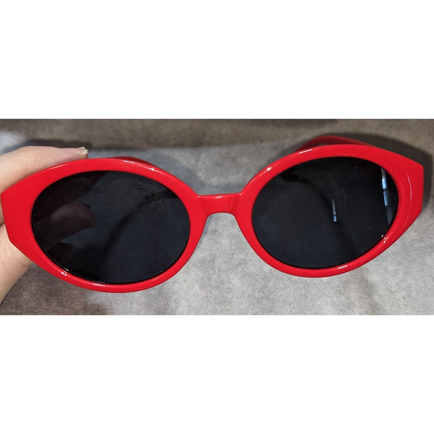 Retro Mod Red Oval Sunglasses Dark Lens Statement Frames Y2K 90s