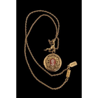 Victorian Romantic Cameo Vintage 1928 Gold Tone Locket Necklace