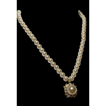 Vintage Floral Gold Pearl Rhinestone Pendant Necklace