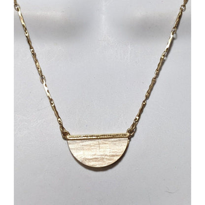 Minimalist Gold Shell Pendant Necklace