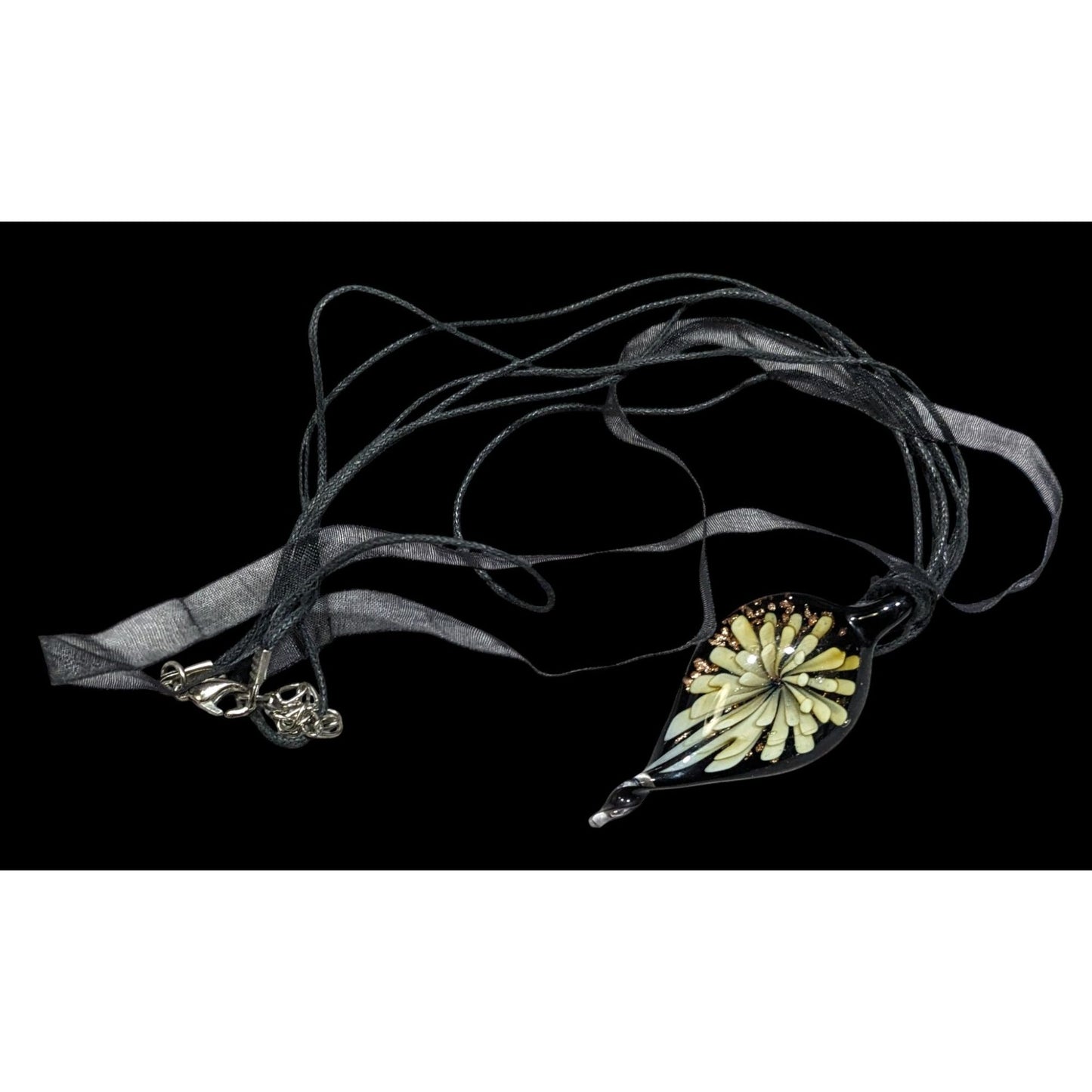 Handmade Teardrop Twist Glass Floral Pendant Necklace