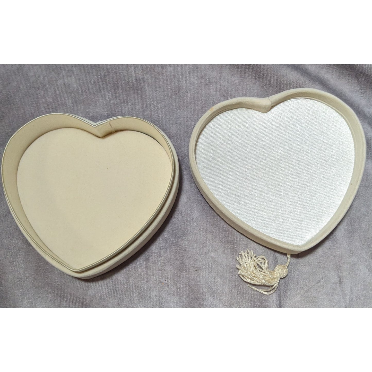 Coquette Regency Velvet Pearl White Heart Trinket Box