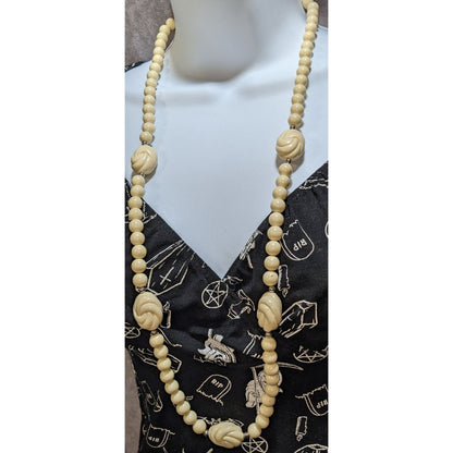 Vintage Round & Knot Beaded Necklace Cream Tone Retro Statement Jewelry