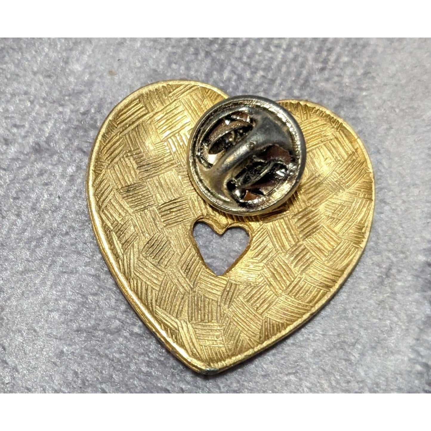 Vintage Gold Tone Heart Iris Embossed Floral Brooch