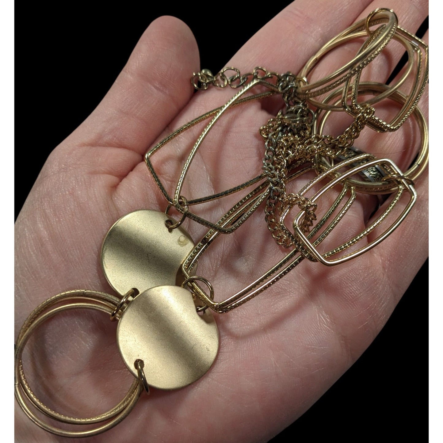 Modern Geometric Gold Tone Link And Disc Necklace