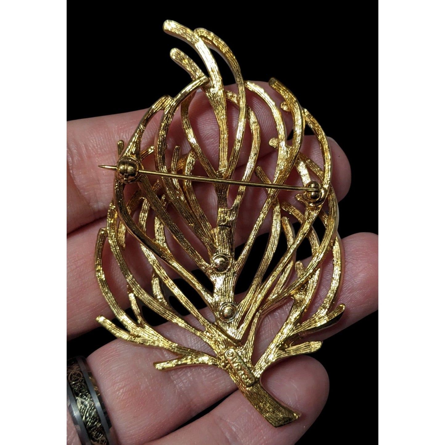 Vintage Monet Gold Team Abstract Leaf Brooch