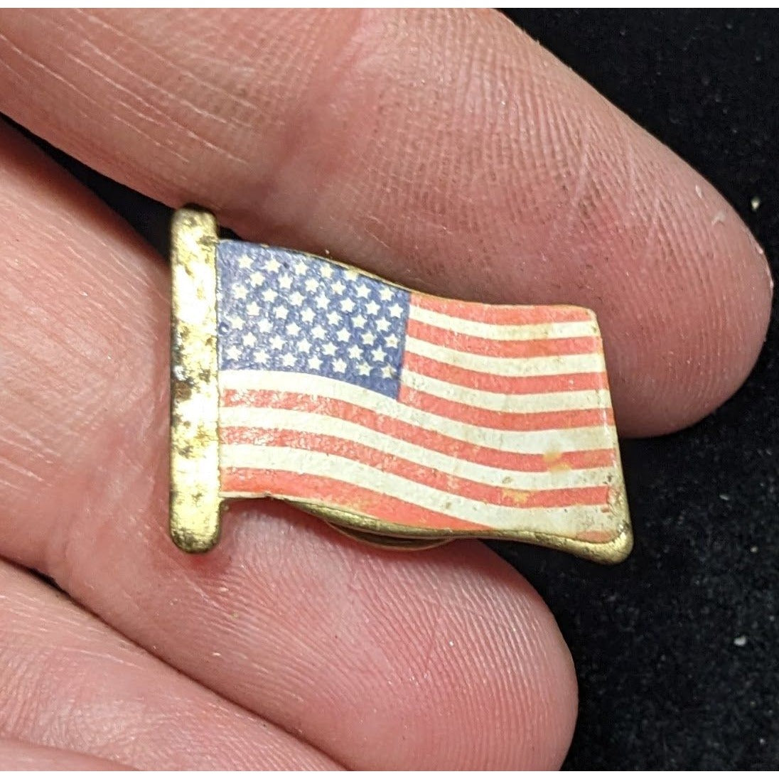 Vintage Simple American Flag Collectible Lapel Pin