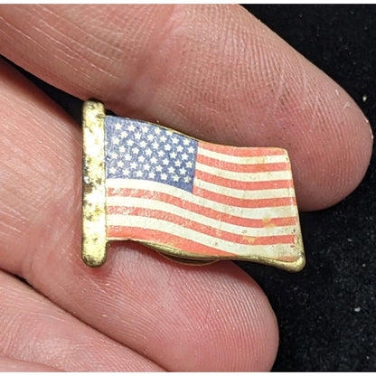Vintage Simple American Flag Collectible Lapel Pin