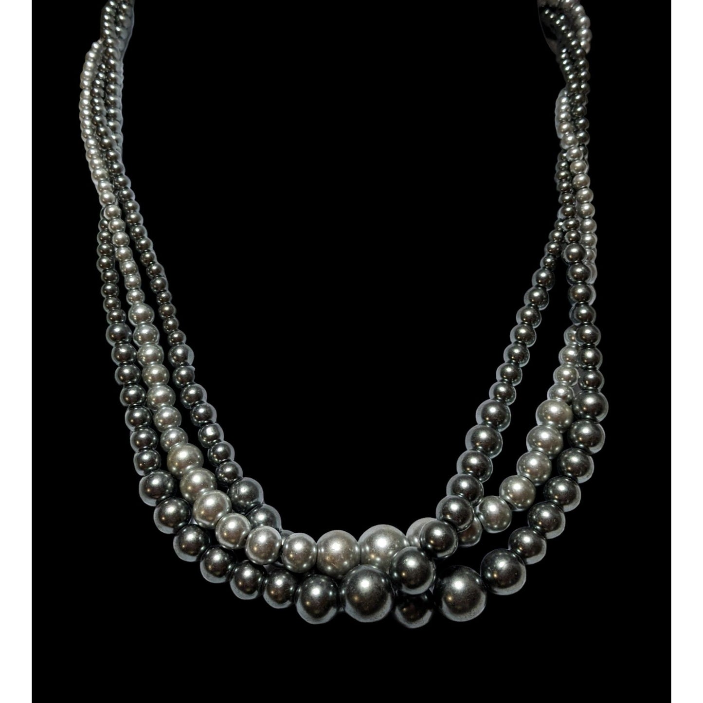 Silver Twisted Pearl Necklace