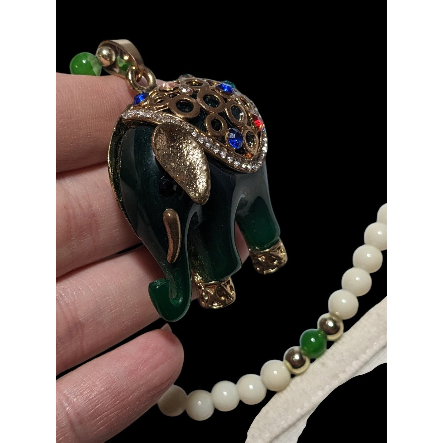 Green And White Bohemian Vintage Style Elephant Necklace