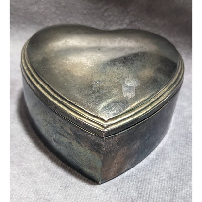 Vintage 1950s International Silver Co. Silver Plated Heart Trinket Box