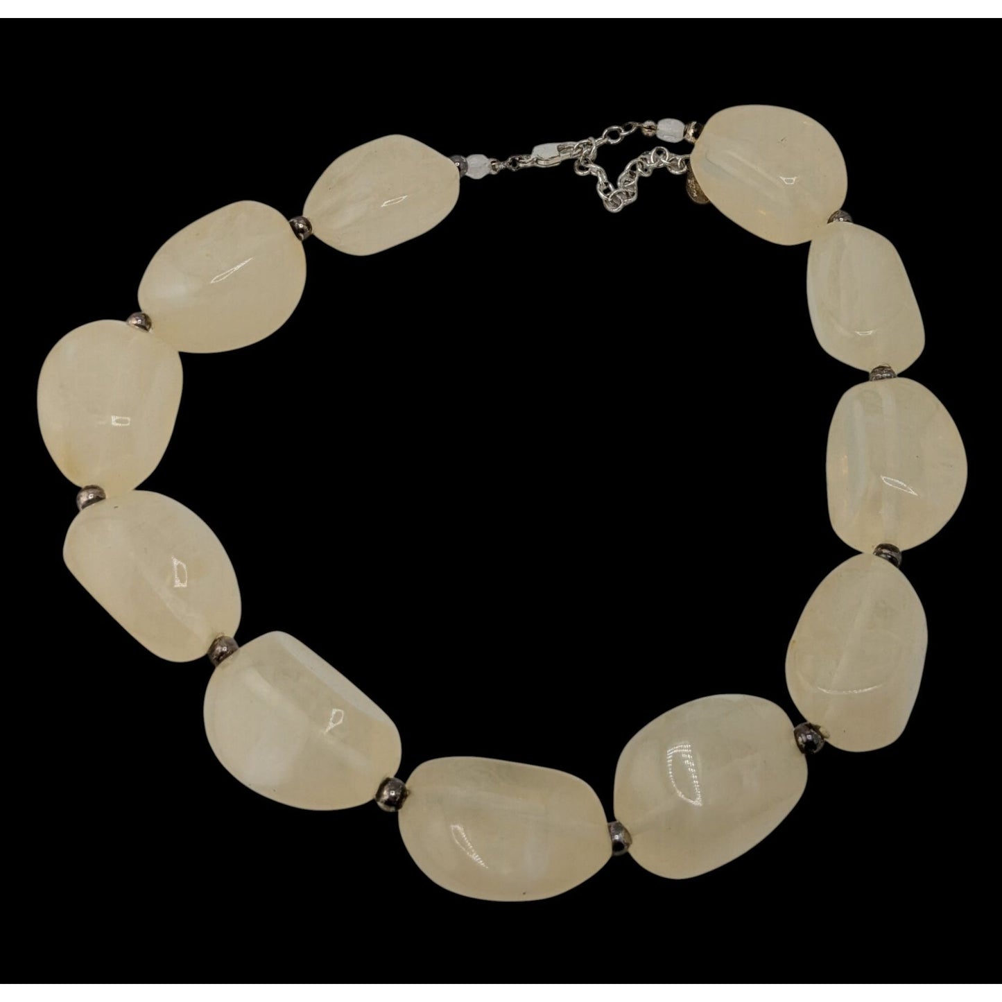 Robert Rose Chunky Lucite Necklace Vintage Collectible Cream Costume Jewelry