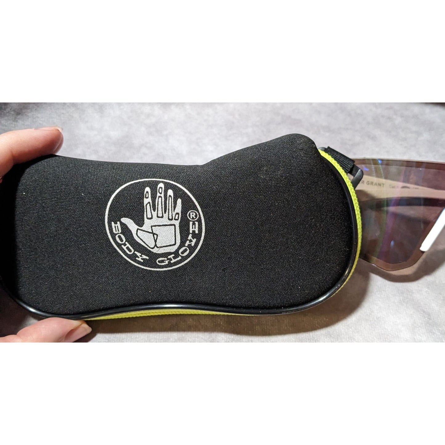 Foster Grant Sporty White Shield Glasses With Body Glove Case