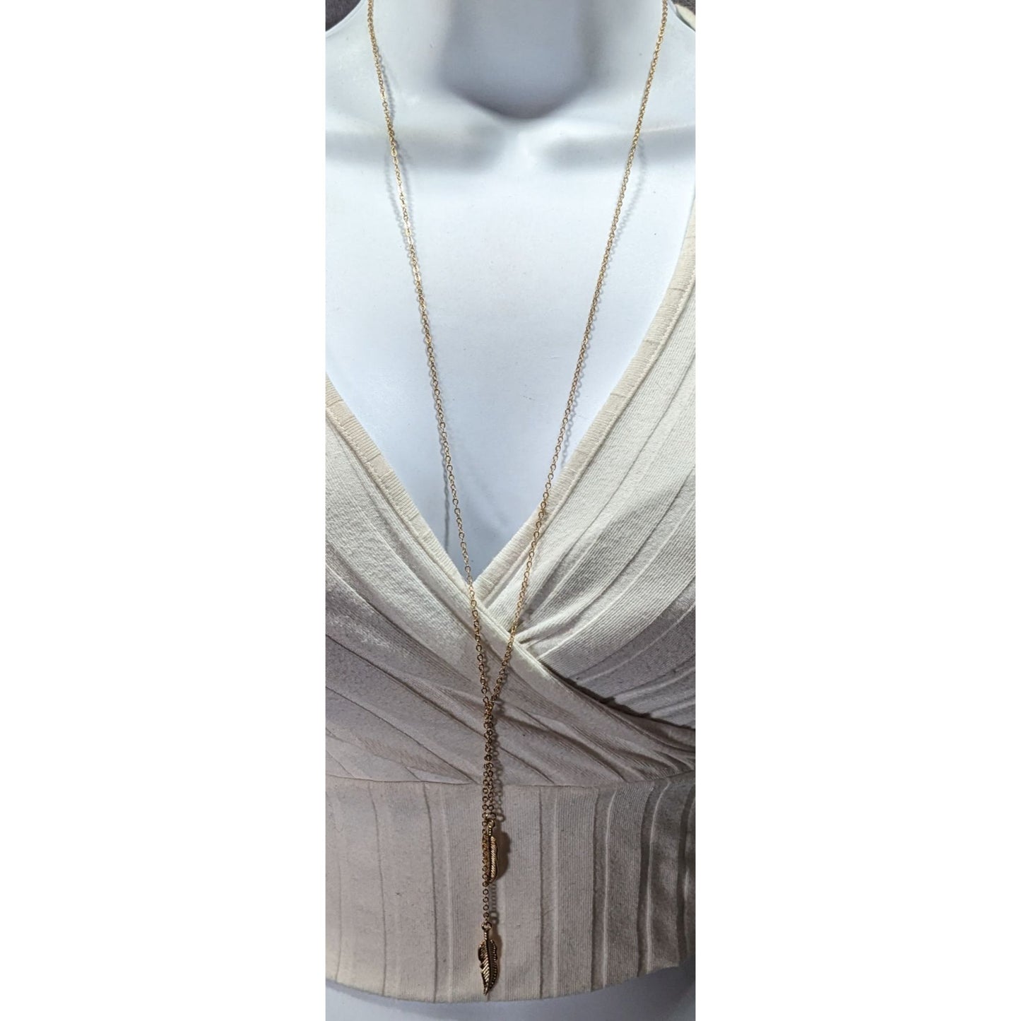 Nature Inspired Bohemian Feather Charm Gold Tone Lariat Necklace