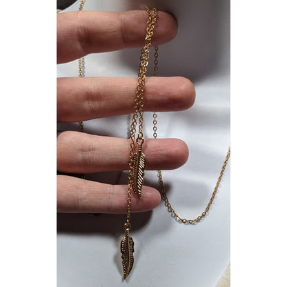 Nature Inspired Bohemian Feather Charm Gold Tone Lariat Necklace