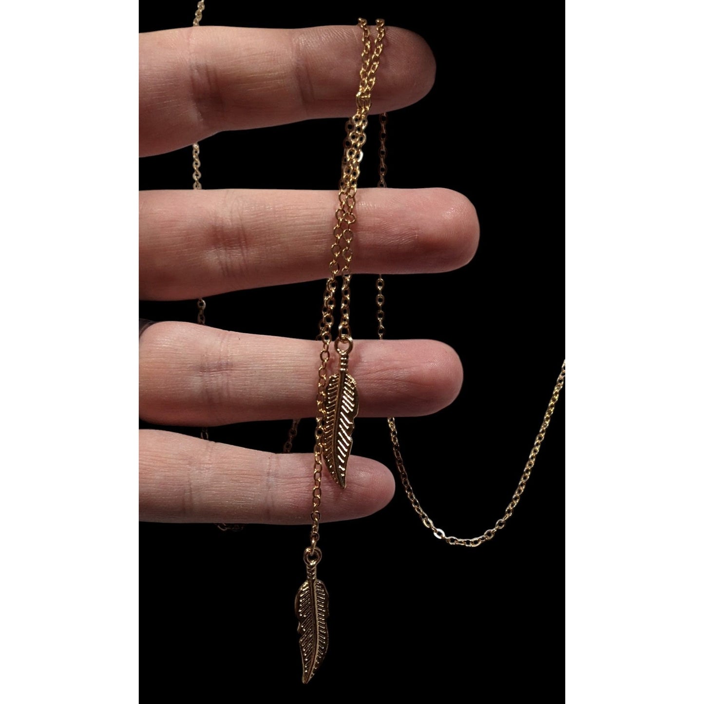 Nature Inspired Bohemian Feather Charm Gold Tone Lariat Necklace