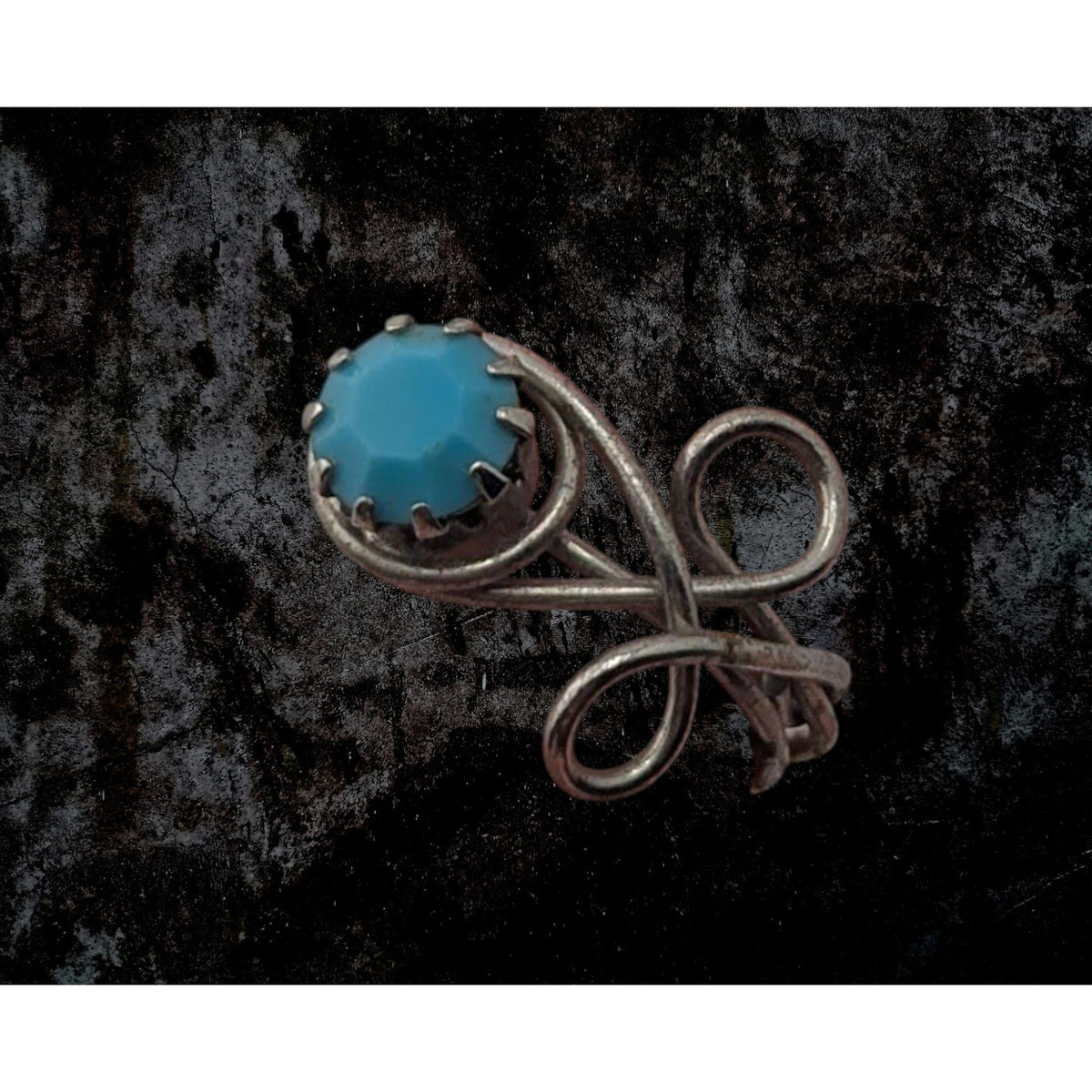 Boho Witchy Artisan Wire Wrap Blue Stone Silver Tone Statement Ring