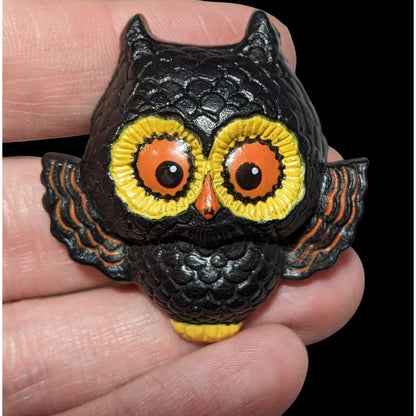 Vintage 80s Black And Orange Plastic Owl Brooch