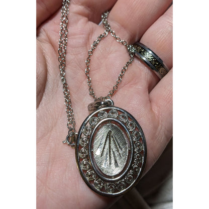 Engraved Retro Silver Oval Pendant Necklace