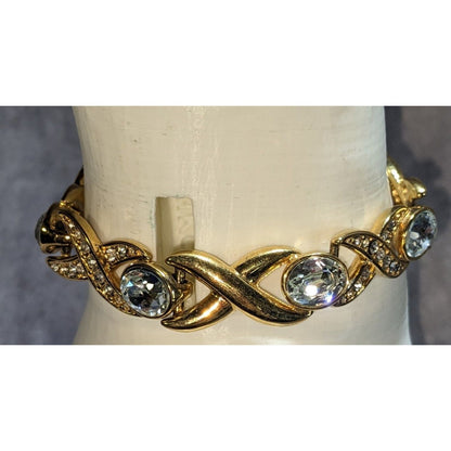 Monet Vintage Gold Tone Rhinestone Bracelet 6.5 Inch Snap Lock Closure