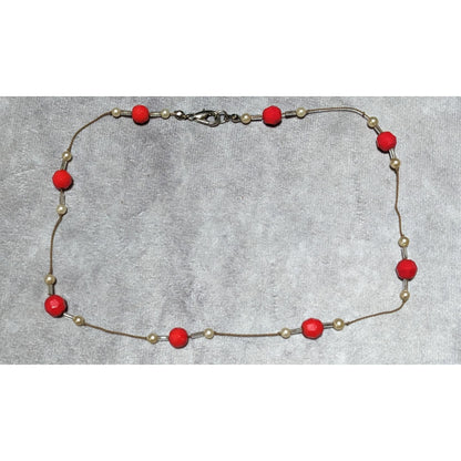 Minimalist Red And White Glass Pearl Beaded Necklace