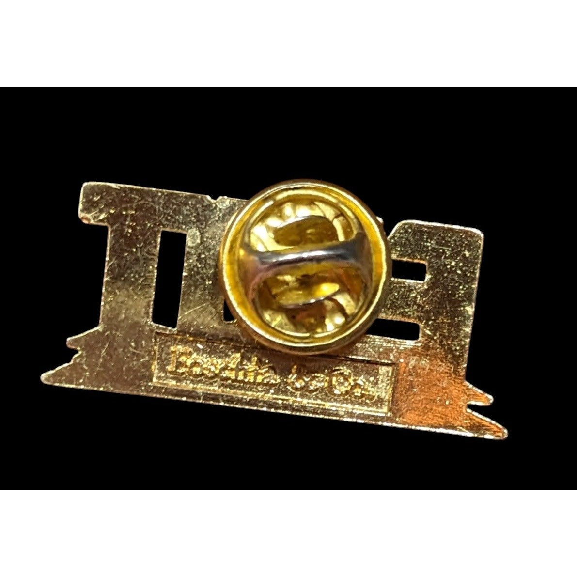 Foschia & Co Exit Brooch Gold Tone With Tiny Stone