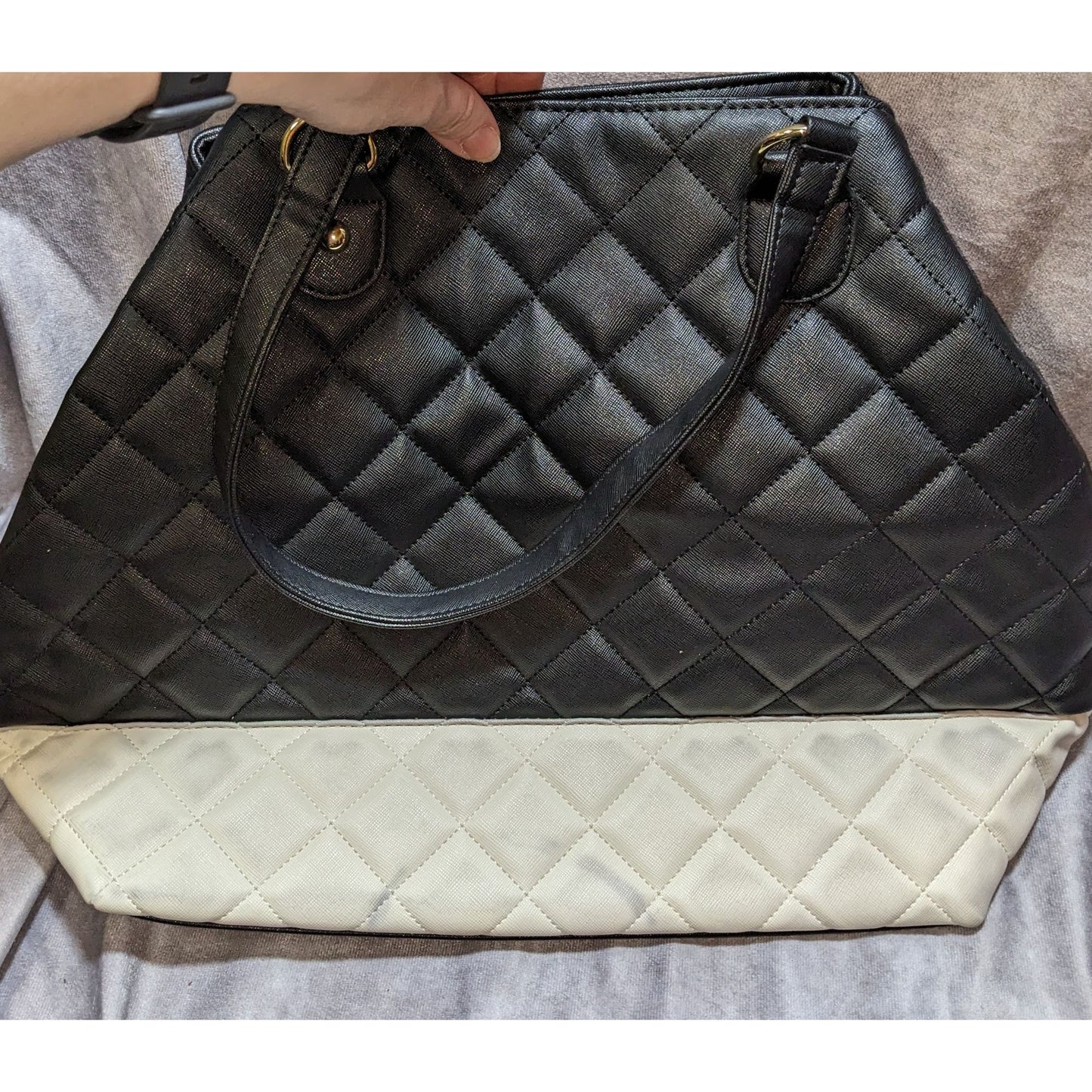 Betsey Johnson Quilted Black & Cream Tote Bag With Pink Heart Charm