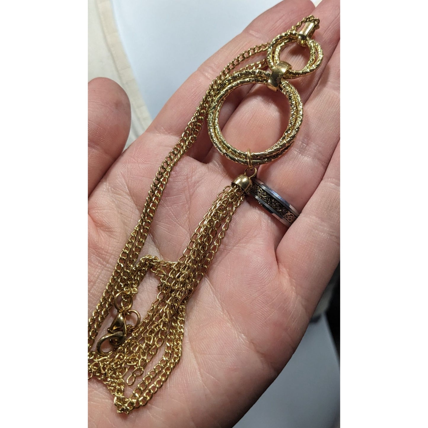 Elegant Double Ring Tassel Gold Tone Pendant Necklace