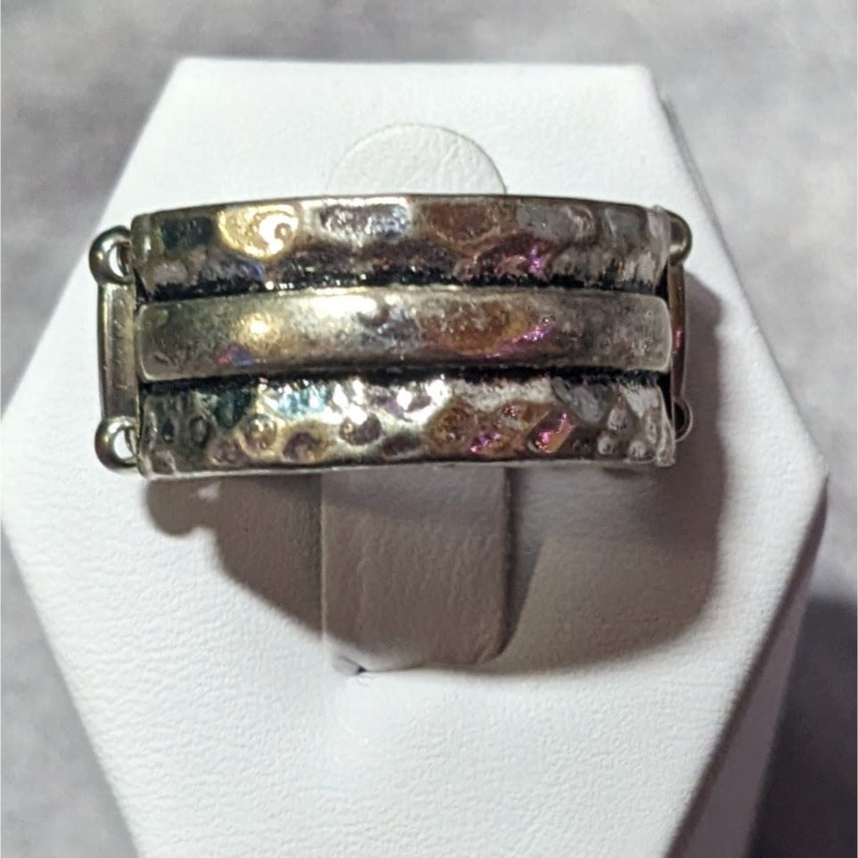 Brutalist Silver Tone Stretch Ring Size 7