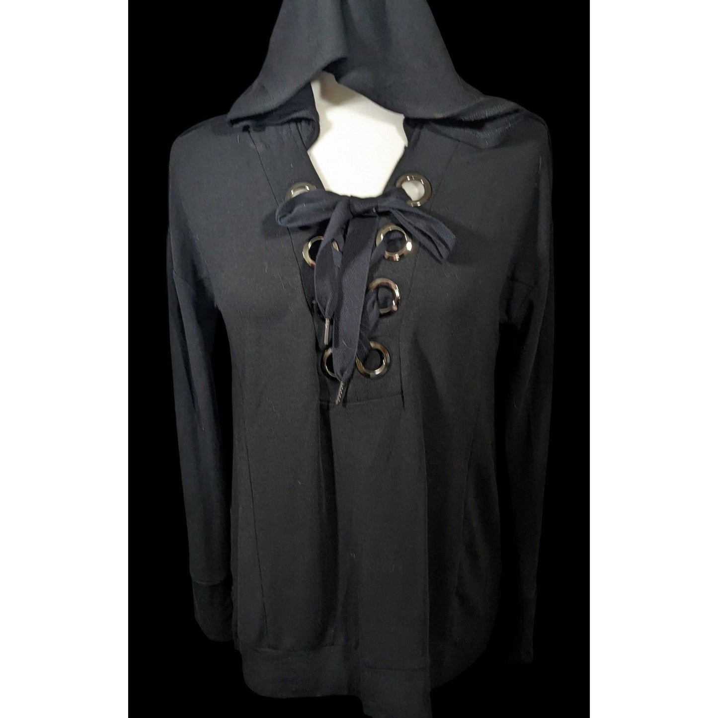 Neiman Marcus Gothic Chunky Lace Neck Hooded Top Size Small