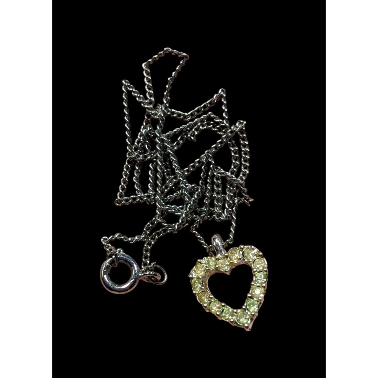 Vintage Romantic Delicate Open Heart Pendant Necklace Romantic