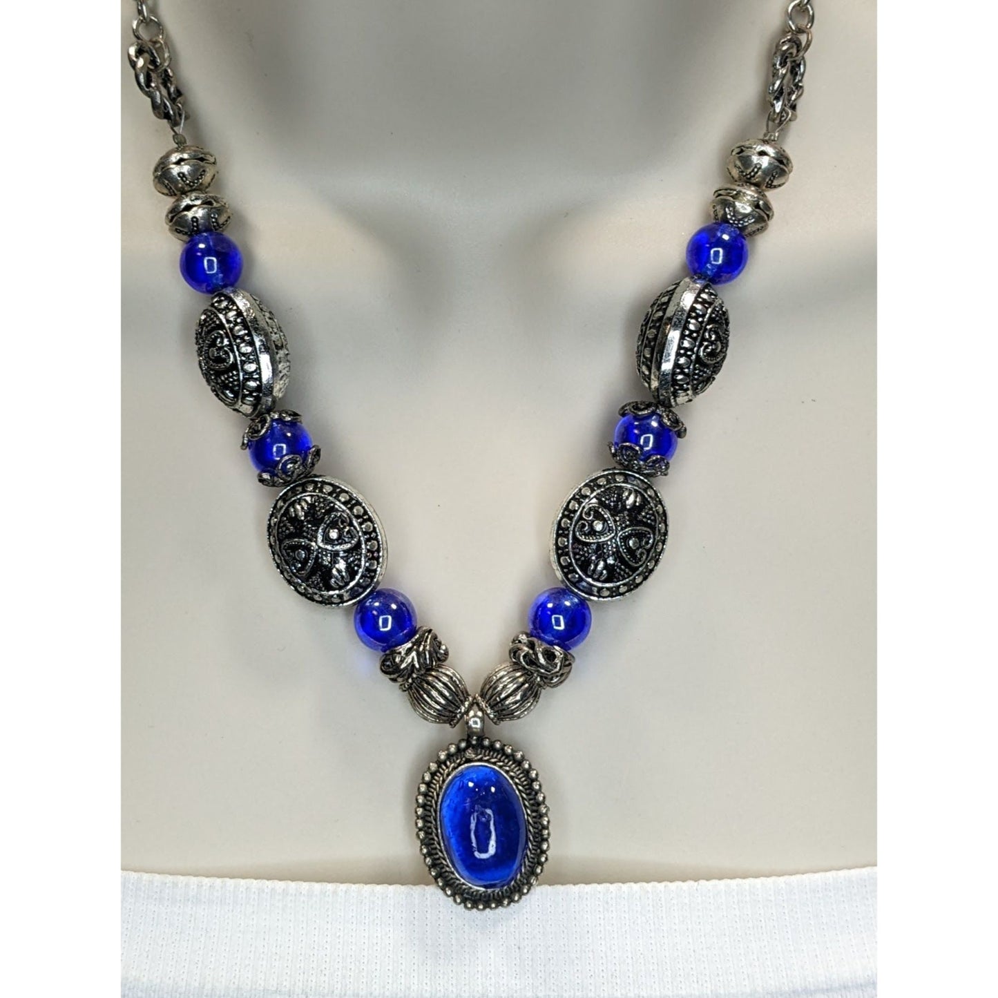 Vintage Cobalt Glass Necklace Silver Tone Boho Statement Pendant Jewelry