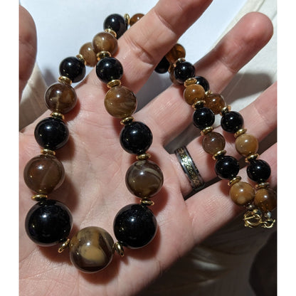 Elegant Retro Brown And Black Beaded Necklace