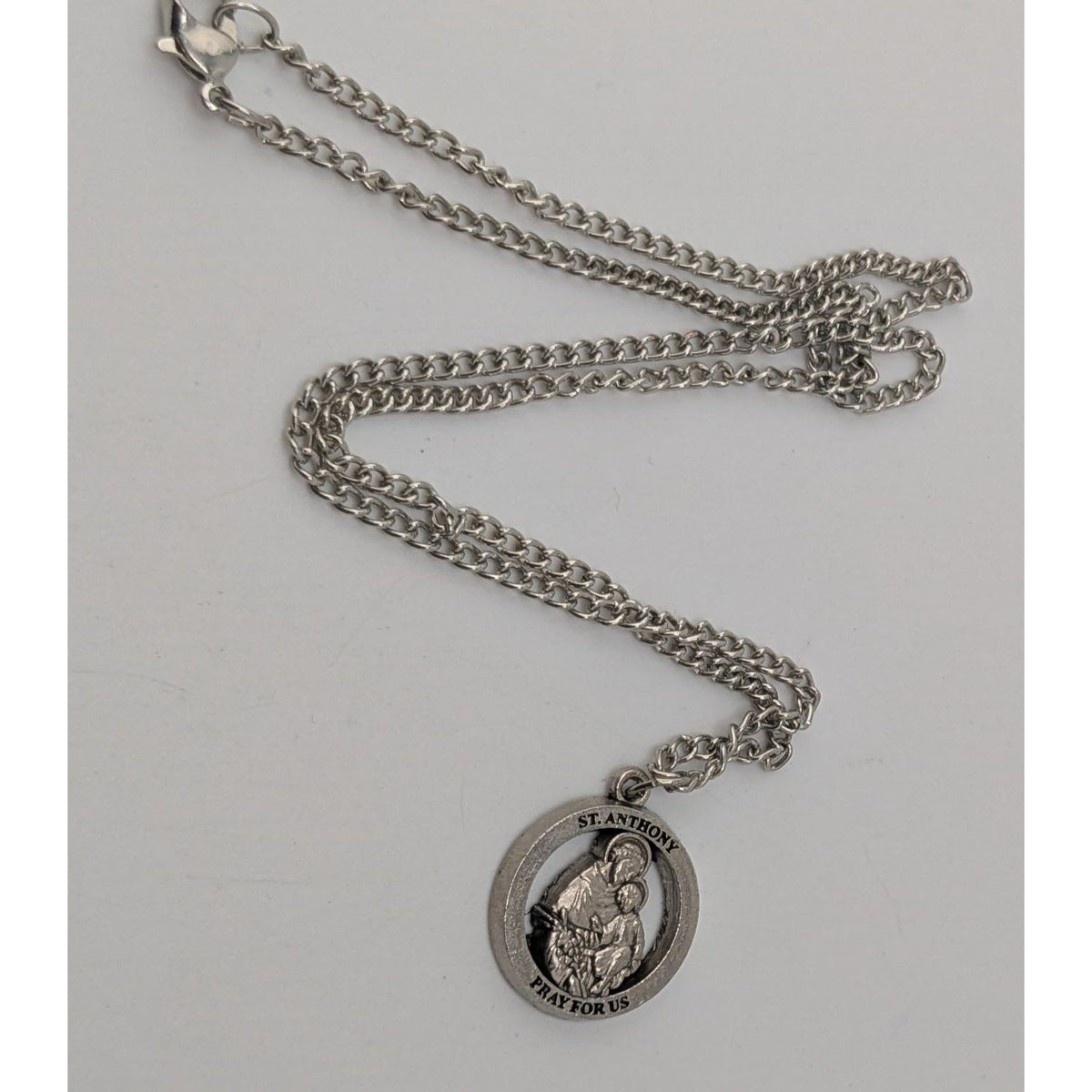 Religious Catholic Vintage Style St Anthony Pray for Us Medal Necklace