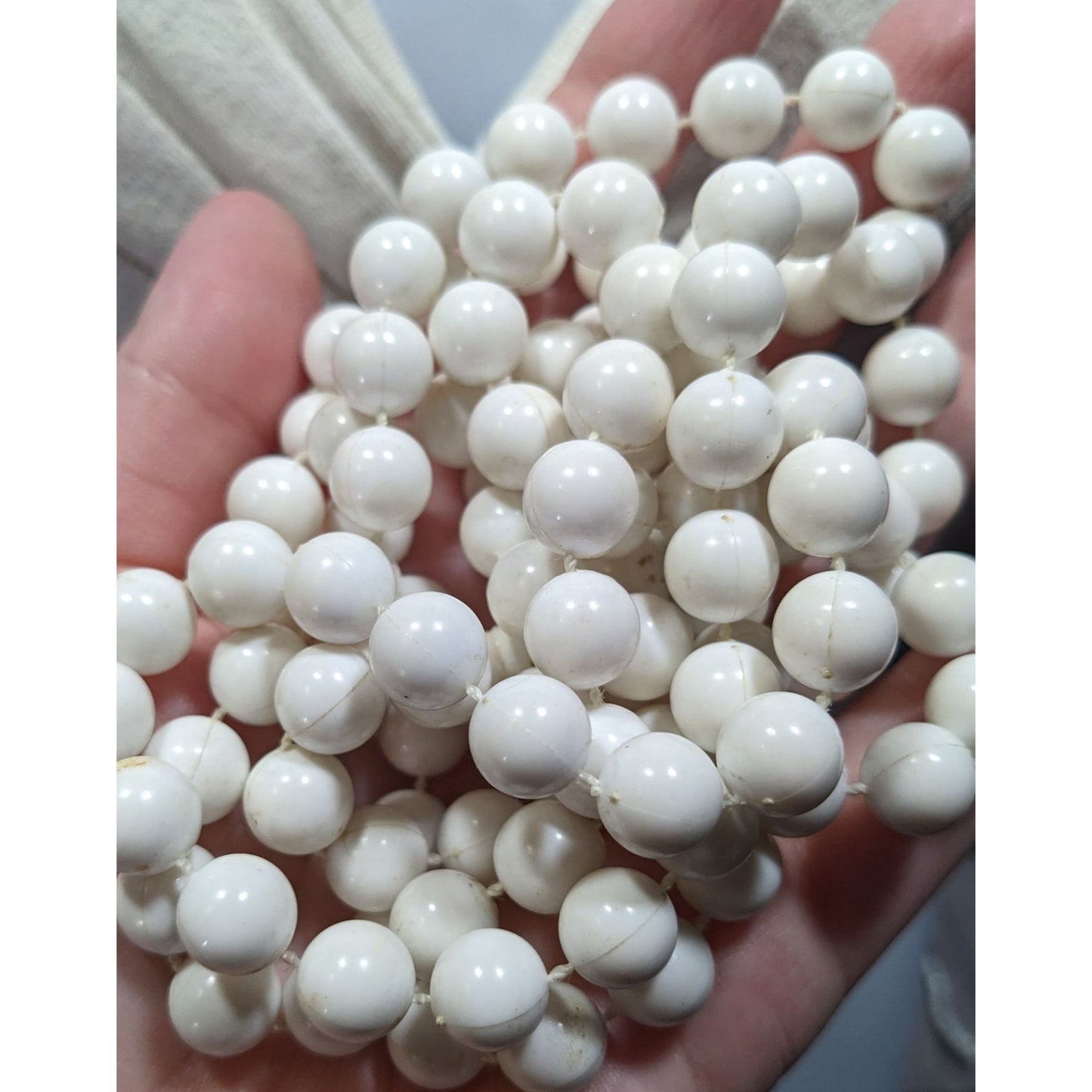 Retro White Extra Long Plastic Beaded Necklace