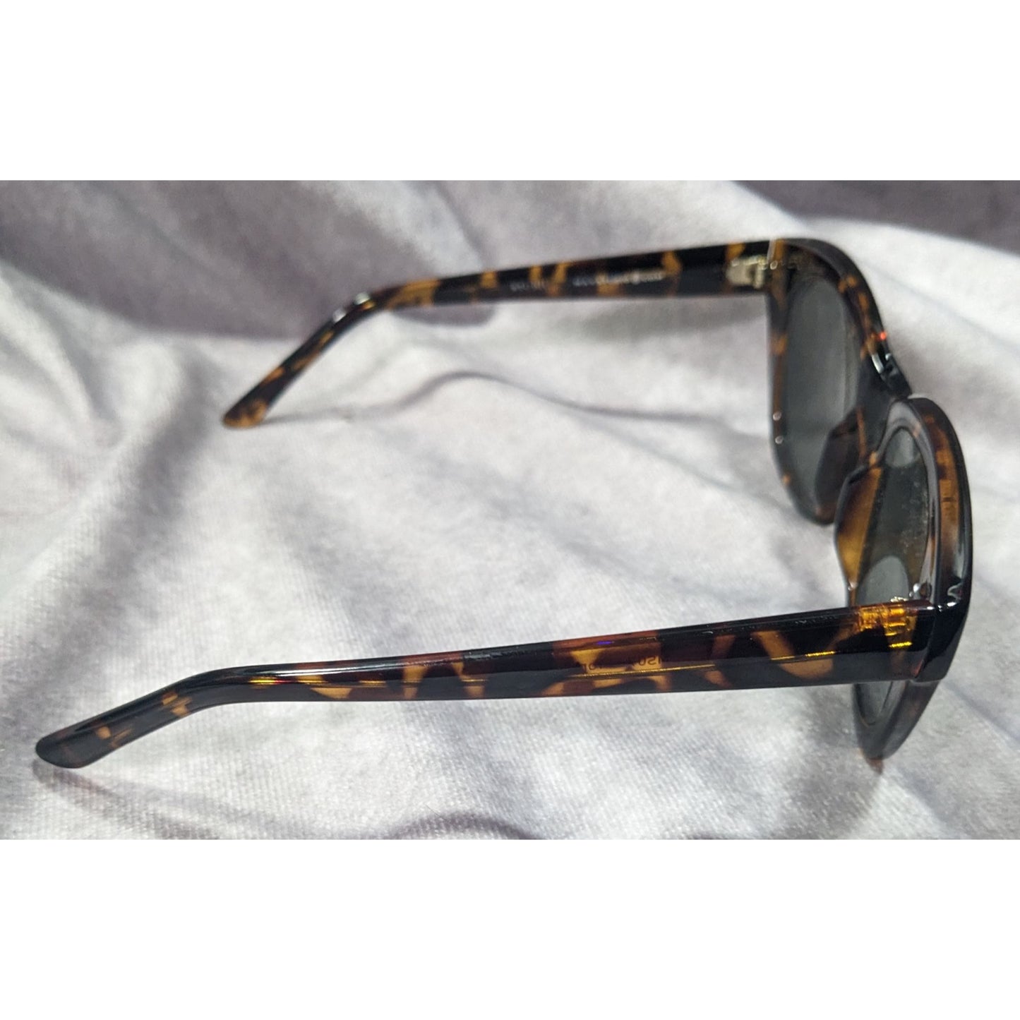 Max Studio MS07 Tort GN Retro Chunky Tortoise Sunglasses